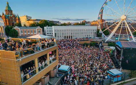 Delirious Delight! Discovering Deng Lun's Surprise Concert Tour in Helsinki